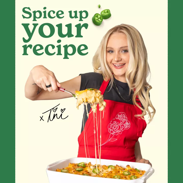 Carnation Evaporated Kickin’ Jalapeño Flavored Evaporated Milk 12 Fl. oz. Can